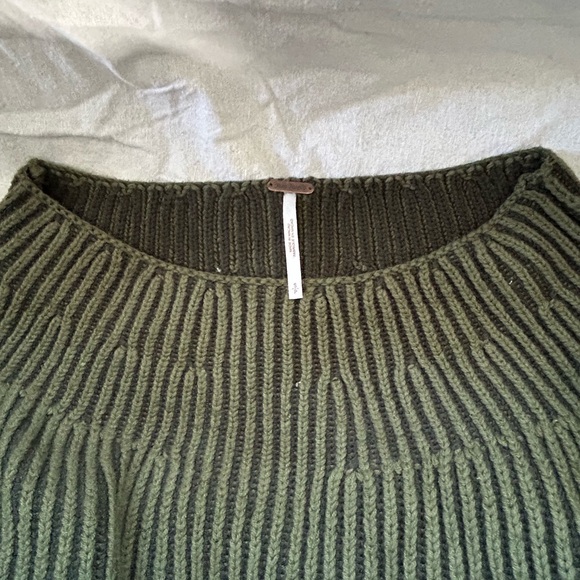 Free People Forest Green Cowl Neck Sweater - Picture 5 of 6
